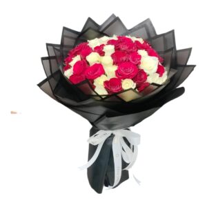 midnight romance – red & white rose bouquet